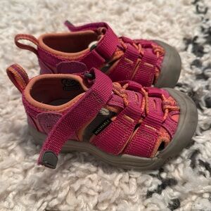Keen pink sandal water sneakers baby toddler